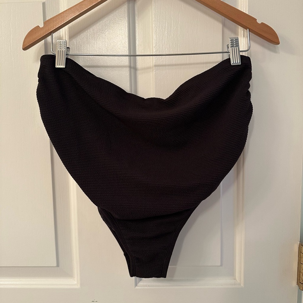 Old Navy maternity bikini bottom, large